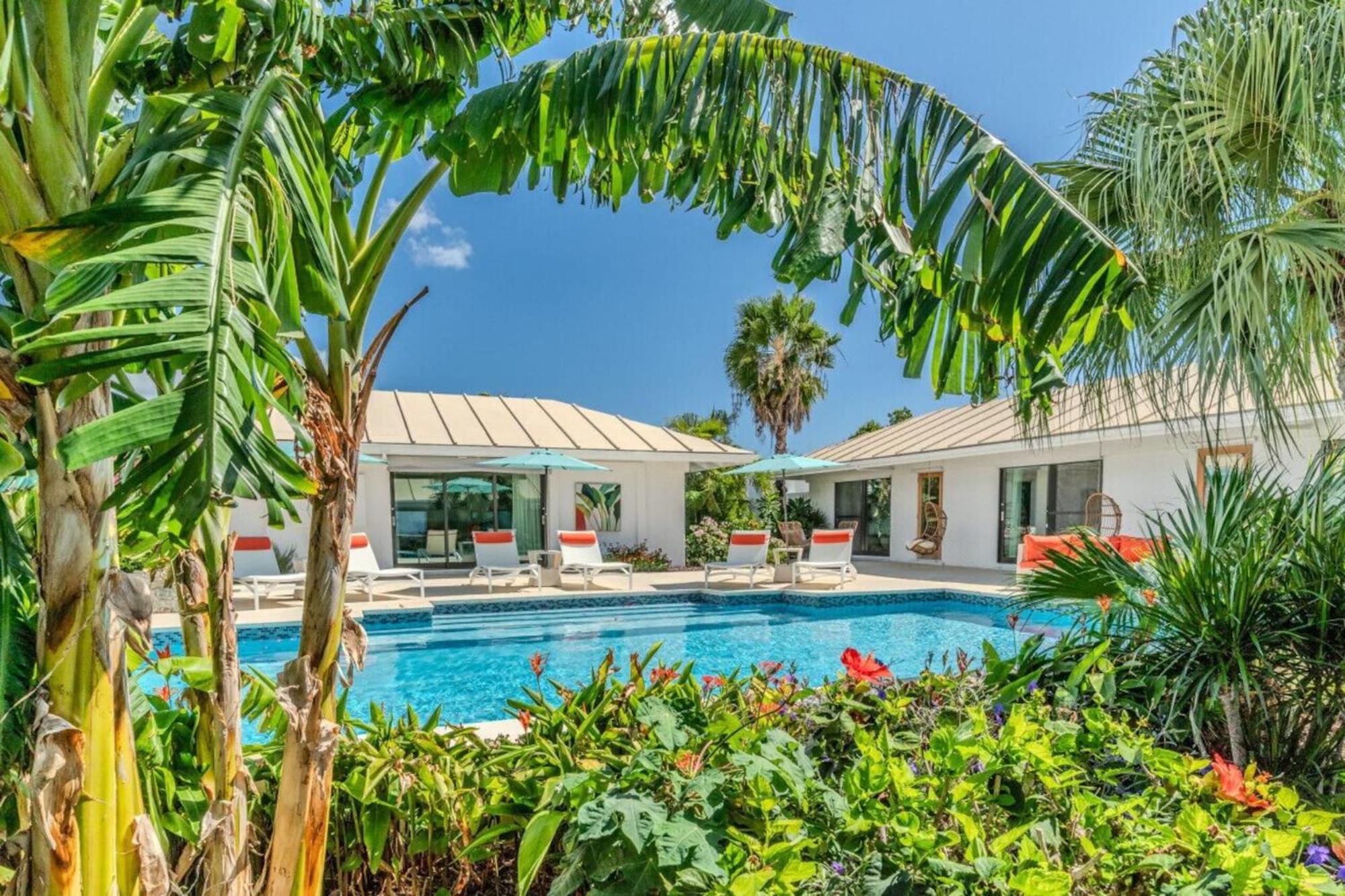 Royal Villa With A Huge Swimming Pool Cowell Battery Buitenkant foto