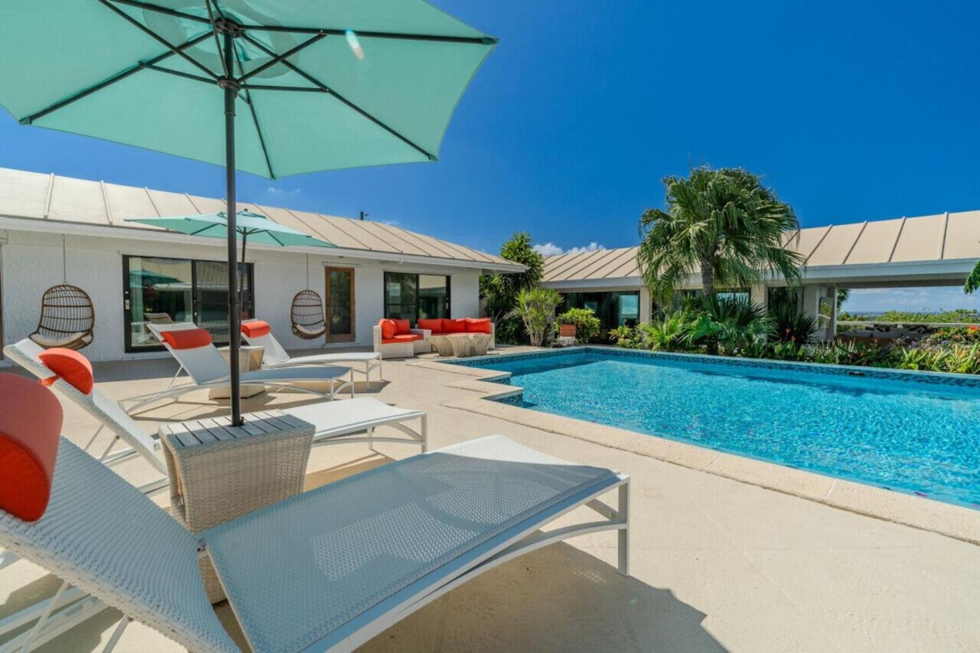 Royal Villa With A Huge Swimming Pool Cowell Battery Buitenkant foto