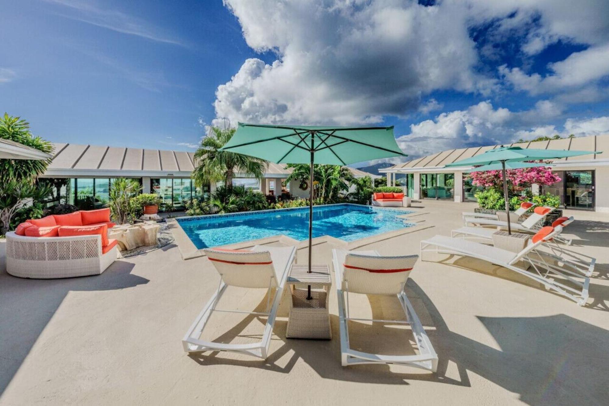 Royal Villa With A Huge Swimming Pool Cowell Battery Buitenkant foto